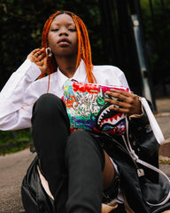 LE MONDE DES GRAFFITIS CROSSOVER CLUTCH | Sprayground On Sale