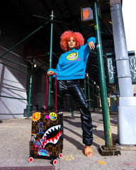 GLOBAL MOGUL POPAGANDA RON ENGLISH EDITION HARDSHELL CARRY-ON LUGGAGE | Sprayground On Sale