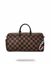 SHARKS IN PARIS VANQUISH DUFFLE | Sprayground On Sale