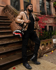 SHARKS IN PARIS VANQUISH DUFFLE | Sprayground On Sale