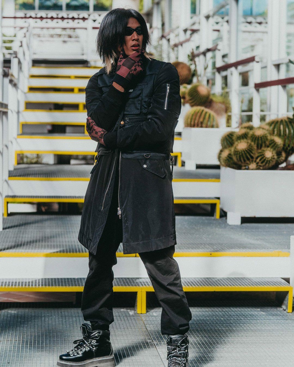 XTC SHARKS IN PARIS GLOVES | Sprayground Outlets