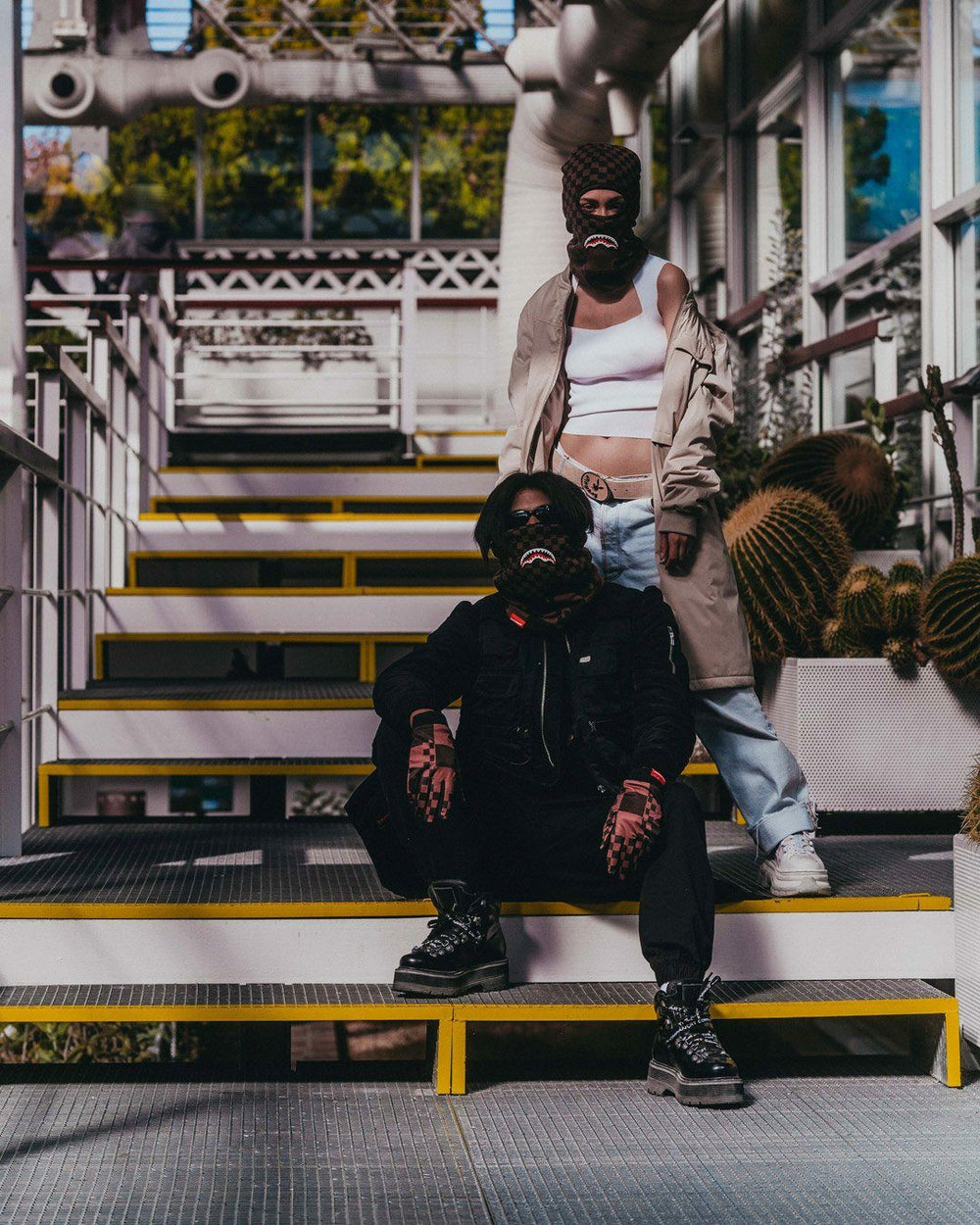XTC SHARKS IN PARIS GLOVES | Sprayground Outlets