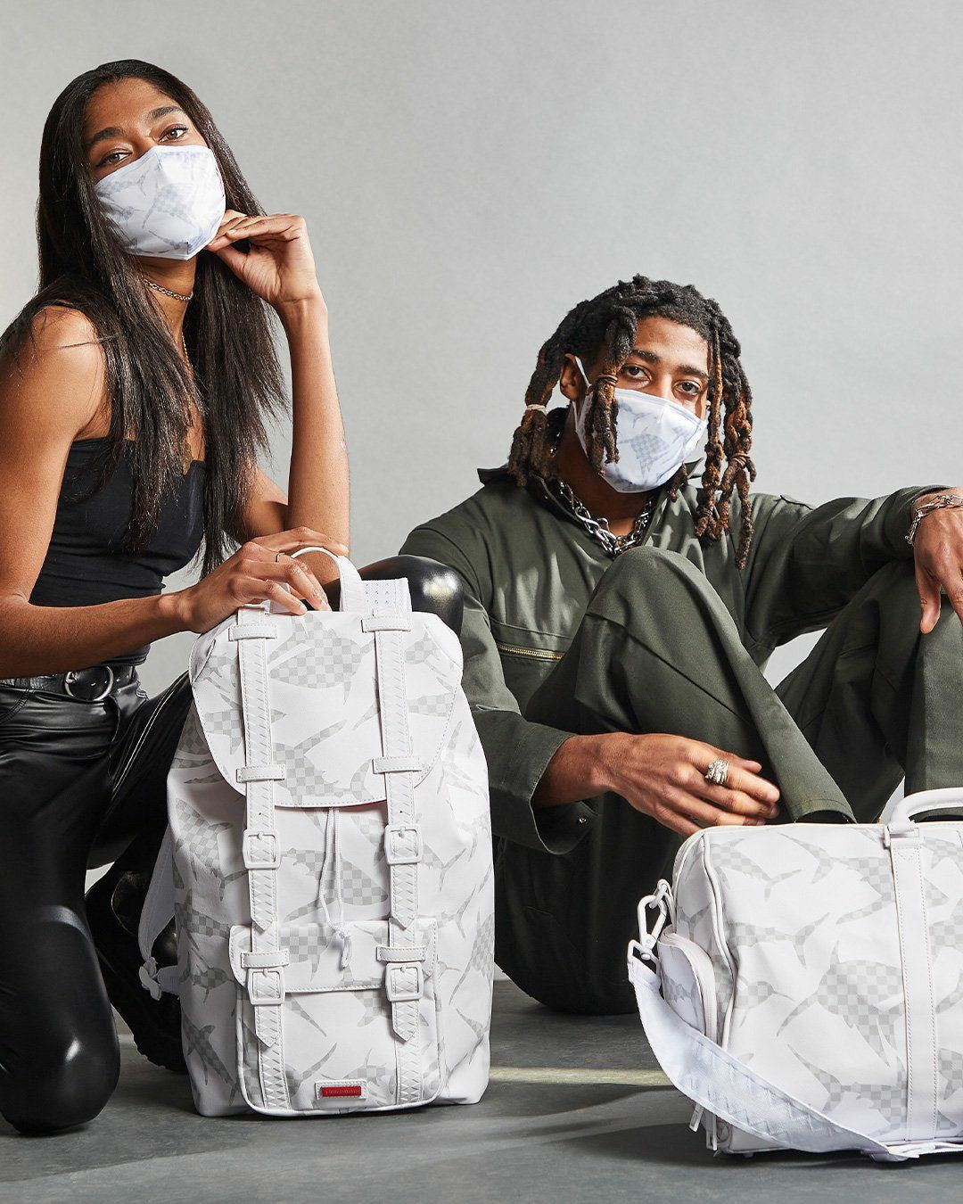 SHARK CHECK (WHITE) FACE MASK | Sprayground Limited Offer