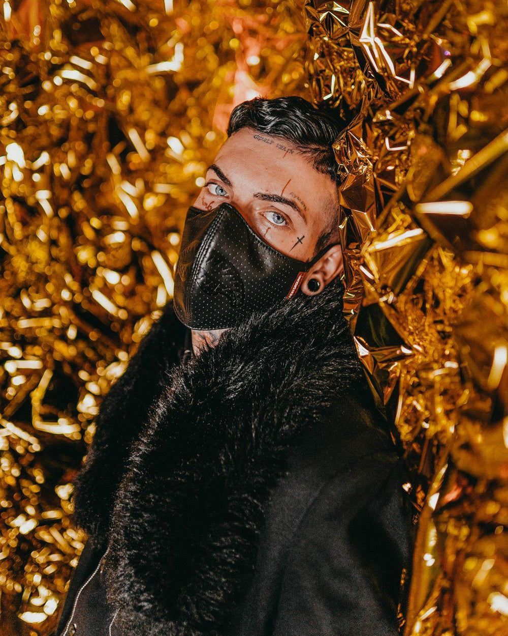 MIDNIGHT SHARK VEGAN LEATHER FACEMASK | Sprayground Special Offer