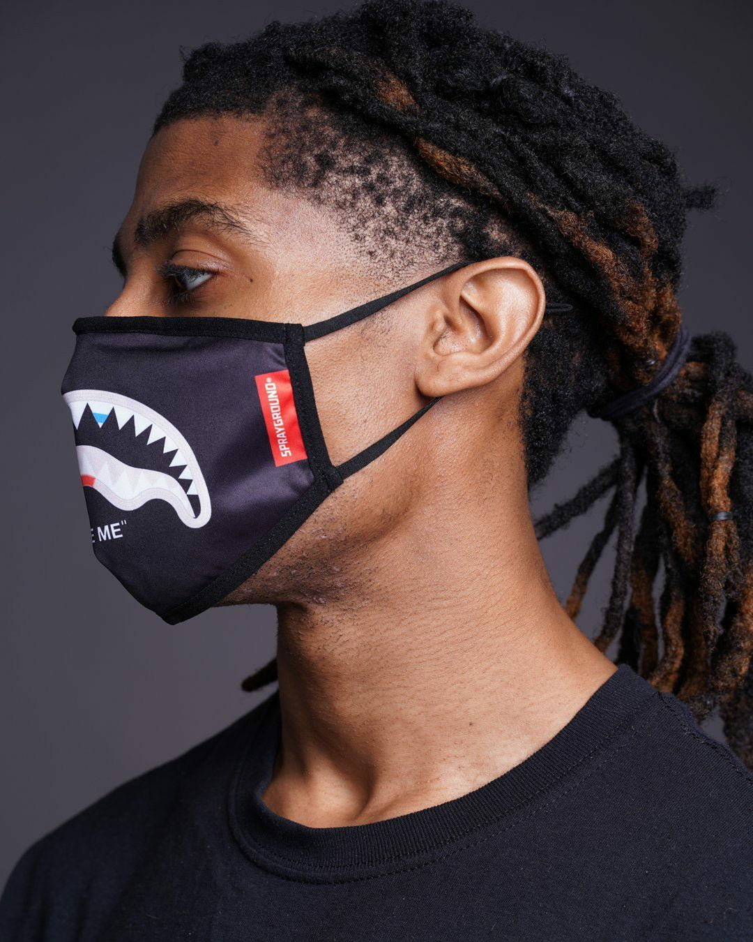 BITE ME SHARK (BLK) POLYESTER FACE MASK | Sprayground Limited Offer