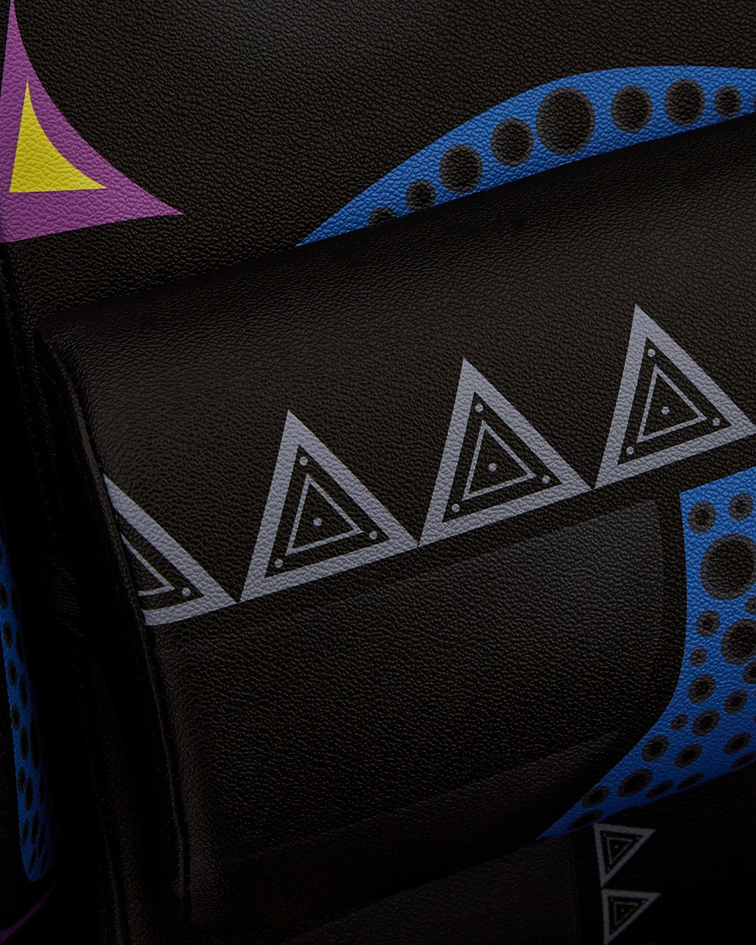 A.I. 12 BROOKLYN & BEYOND - SANDFLOWER COLLAB GAMING CHAIR | Sprayground Special Offer