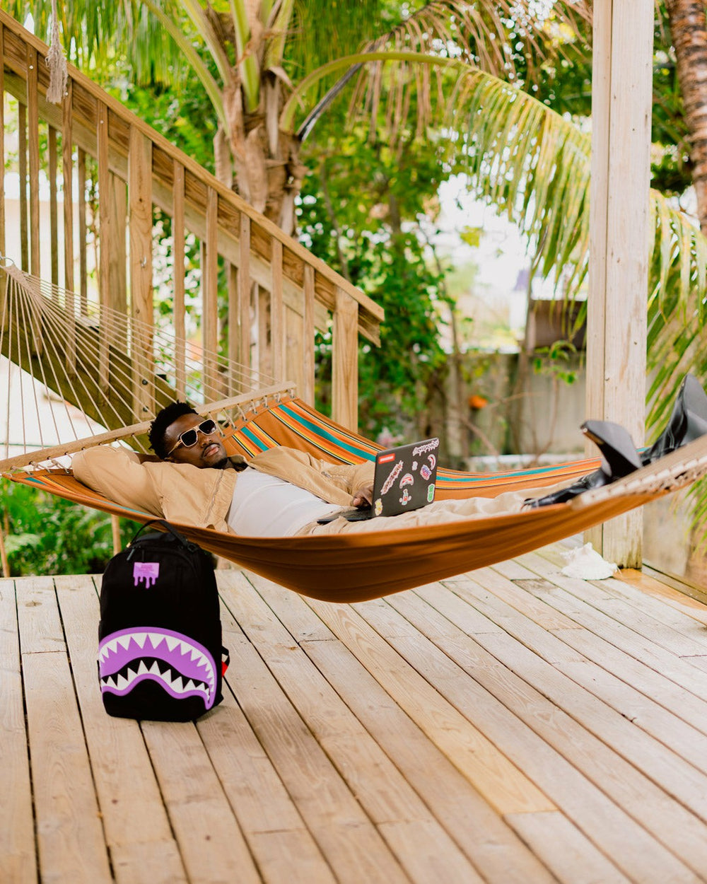 SHARK CENTRAL PASSPORT (PURPLE) BACKPACK | Sprayground Special Offer