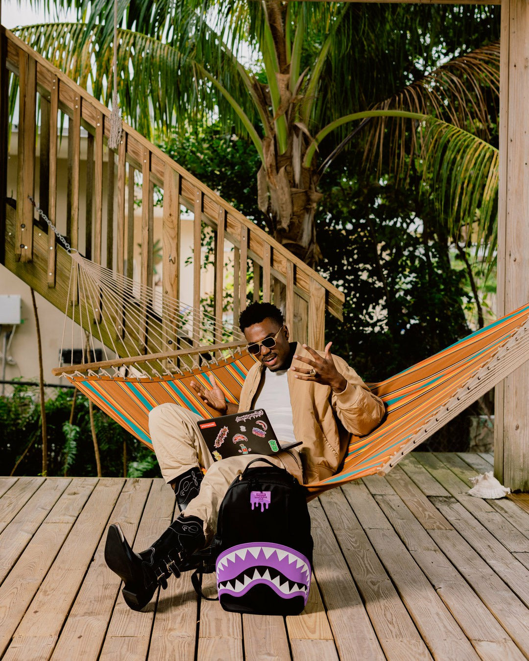 SHARK CENTRAL PASSPORT (PURPLE) BACKPACK | Sprayground Special Offer