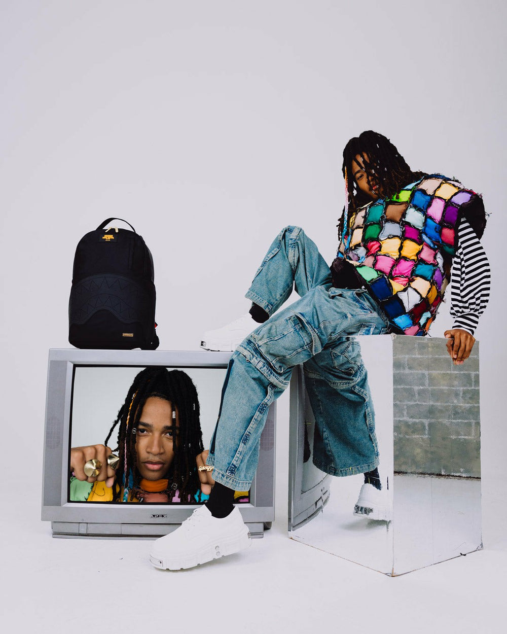 SHARK CENTRAL BANK BACKPACK | Sprayground Sale