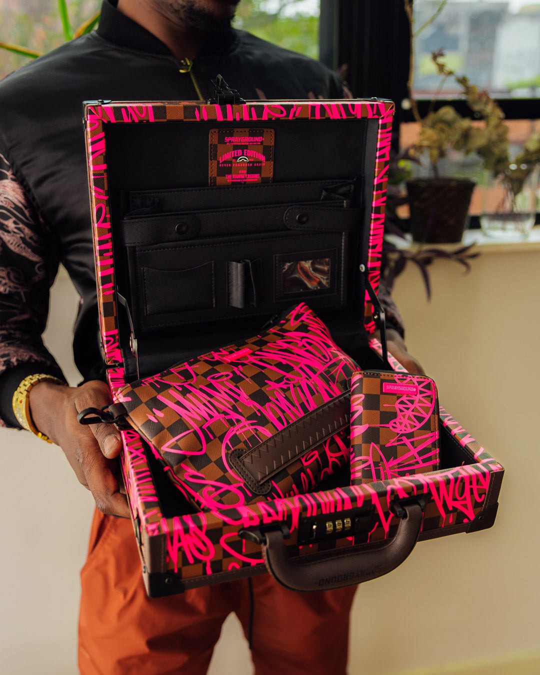 JETGRAPHIX ATTACHÉ BRIEFCASE | Sprayground On Sale