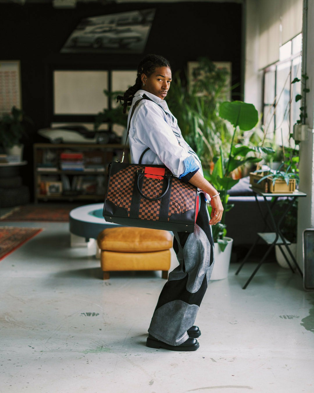 KATANA CHECK BOSS PYRAMID DUFFLE | Sprayground Bargain