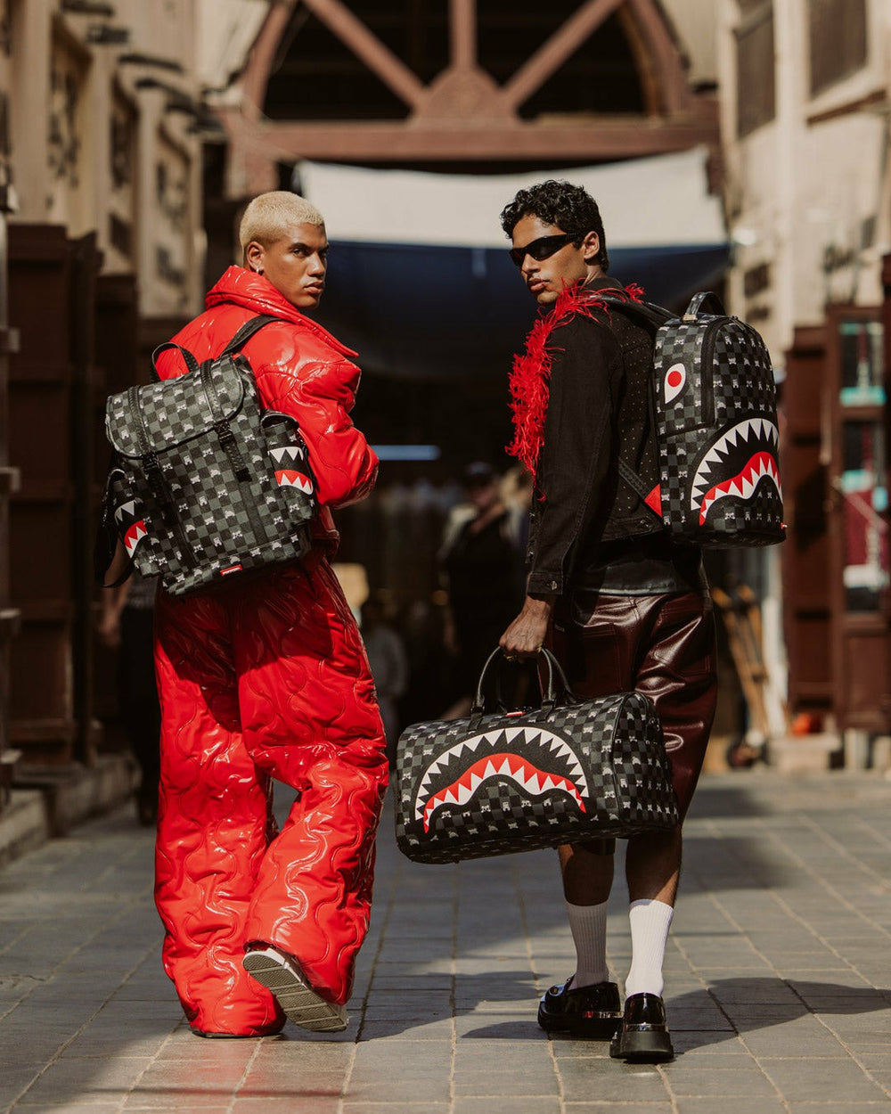 SHARK MOB HIDEOUT DUFFLE | Sprayground Outlets