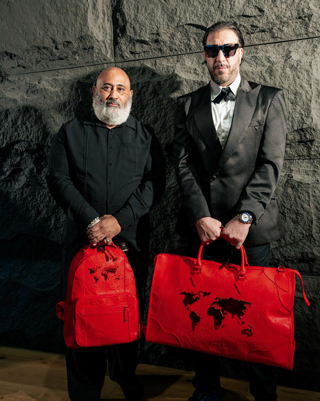 JAMES FIRST CLASS RUBY RED PYRAMID LARGE DUFFLE | Sprayground Special Offer