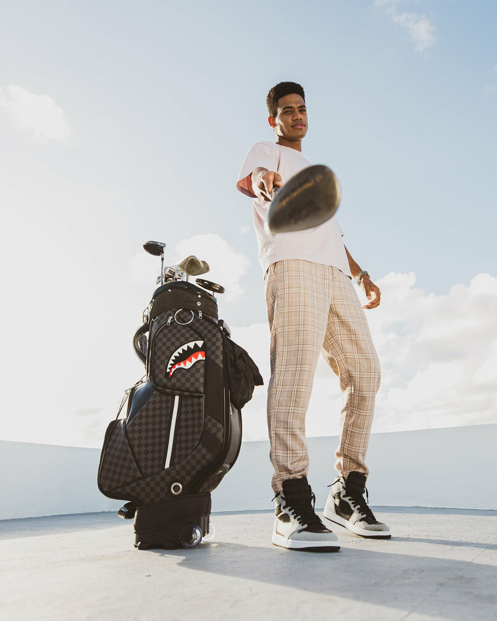 HENNY AIIR TO THE THRONE PRO GOLF BAG | Sprayground Value Deal