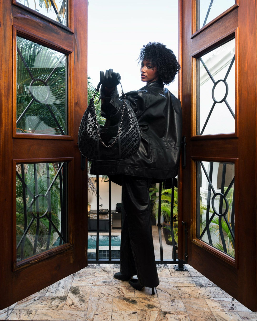 NEMESIS HUNT VICE SHOULDER BAG | Sprayground Discounted