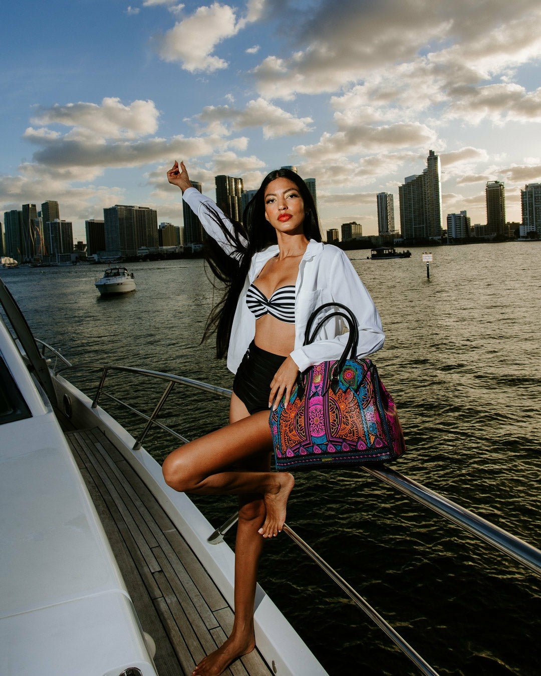 A.I. HIGHER REALM PALACE HANDBAG | Sprayground Limited Offer