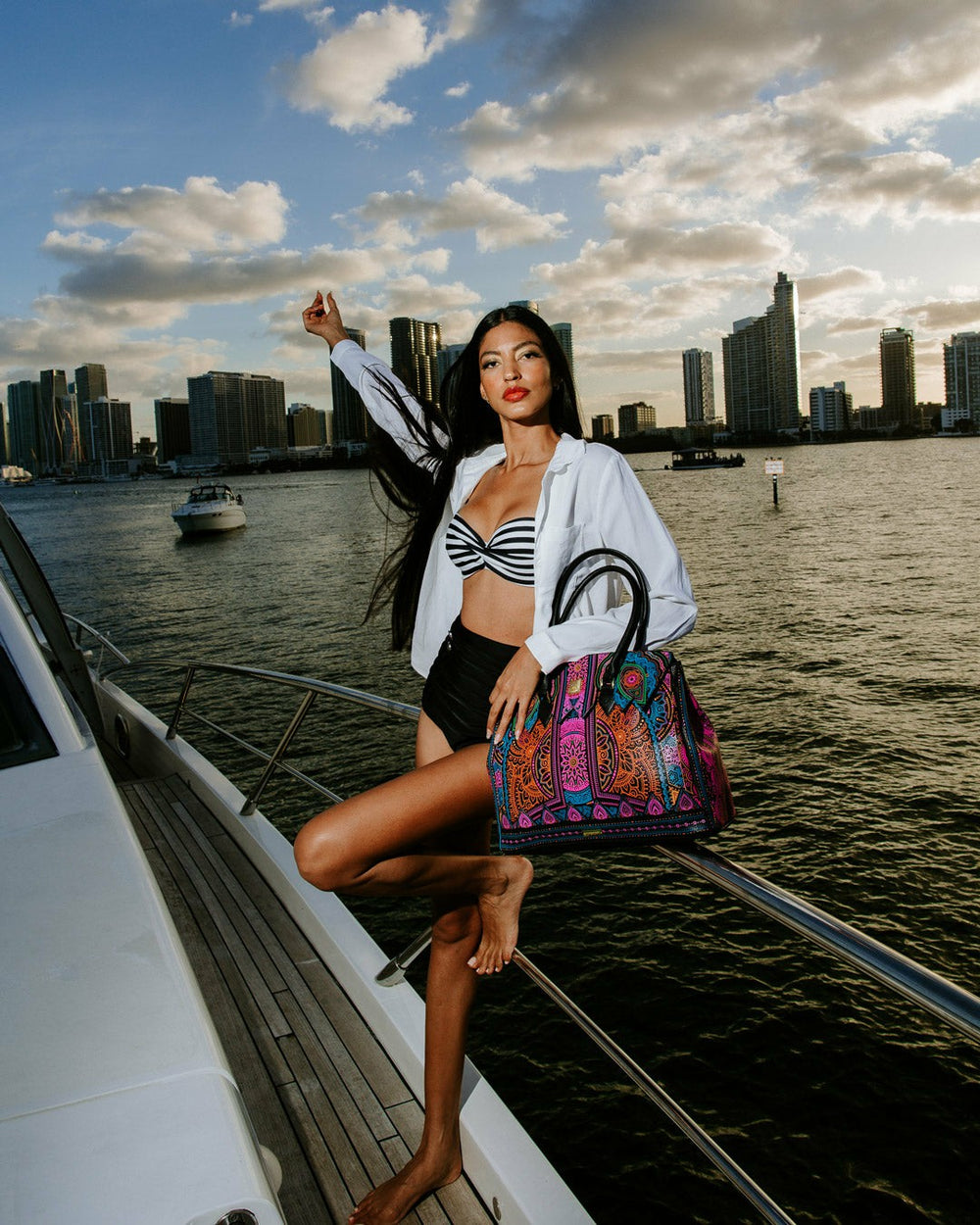 A.I. HIGHER REALM PALACE HANDBAG | Sprayground Limited Offer