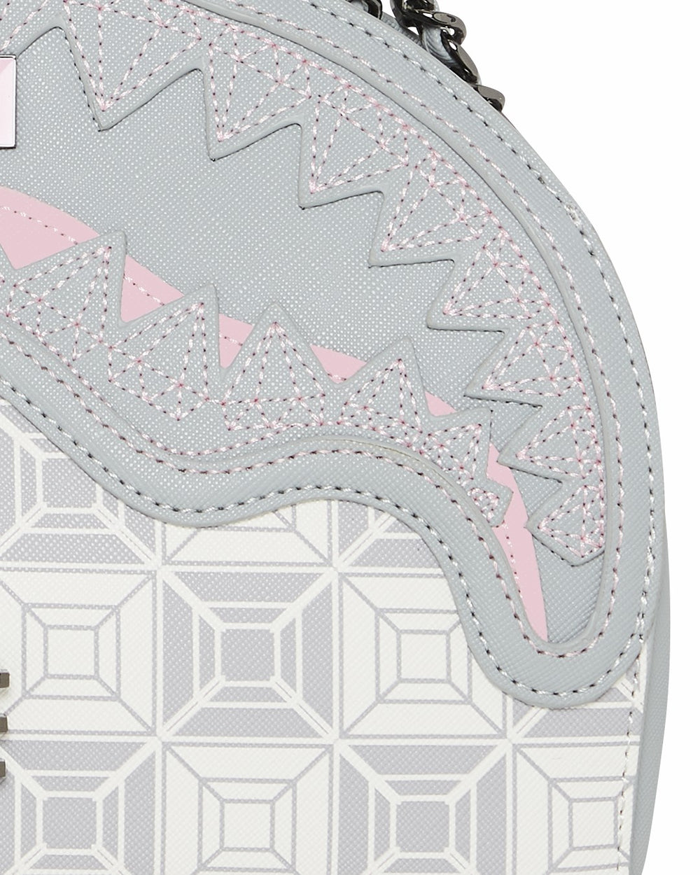 A.I.8 AFRICAN INTELLIGENCE BOOKED & BUSY SHARK HANDBAG | Sprayground Value Deal