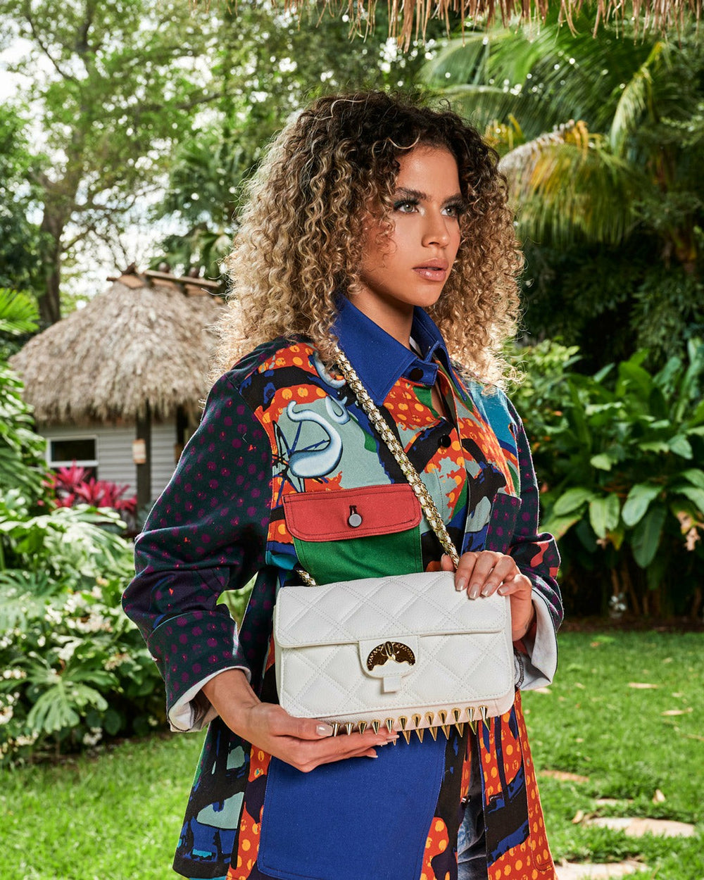 RIVIERA LE BLANC GOLD CHAIN SHARK HANDBAG | Sprayground Hot Deal