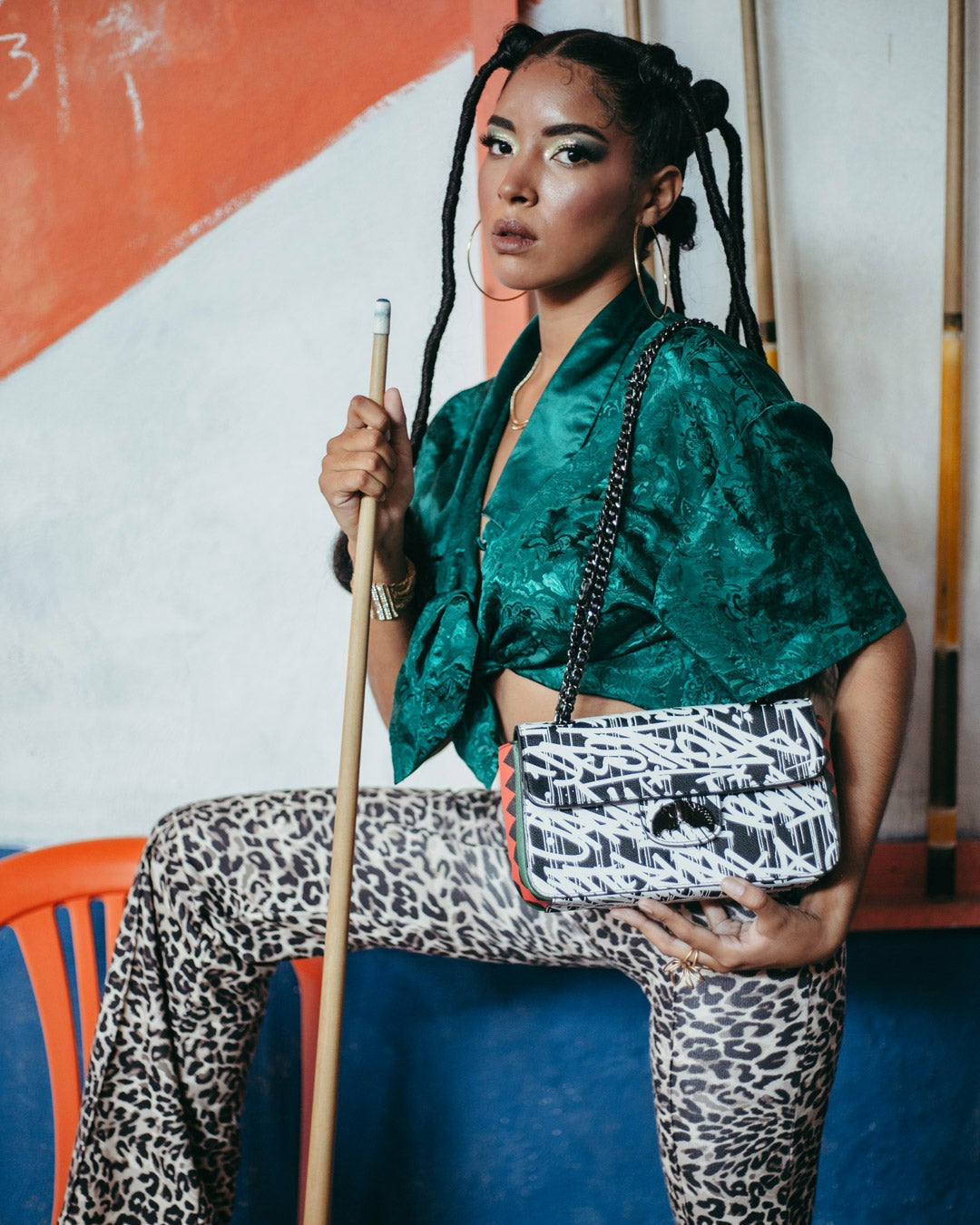 NIGHT NIGHT SHARKCHAIN HANDBAG | Sprayground On Sale