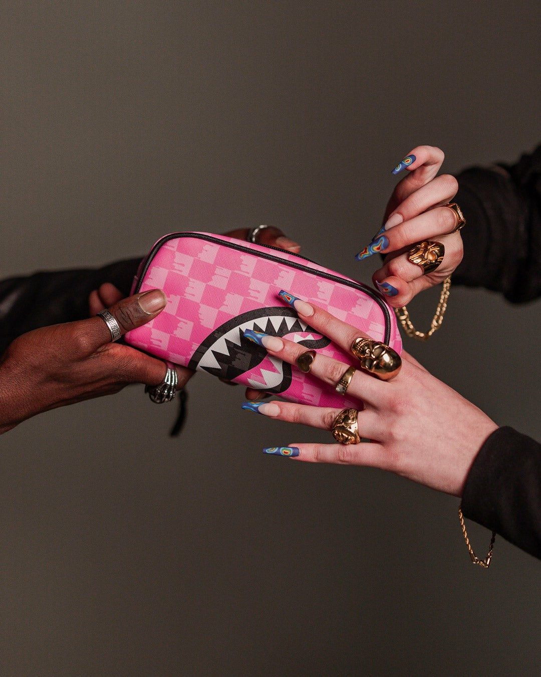 PINK PARADISE POUCH | Sprayground Outlets