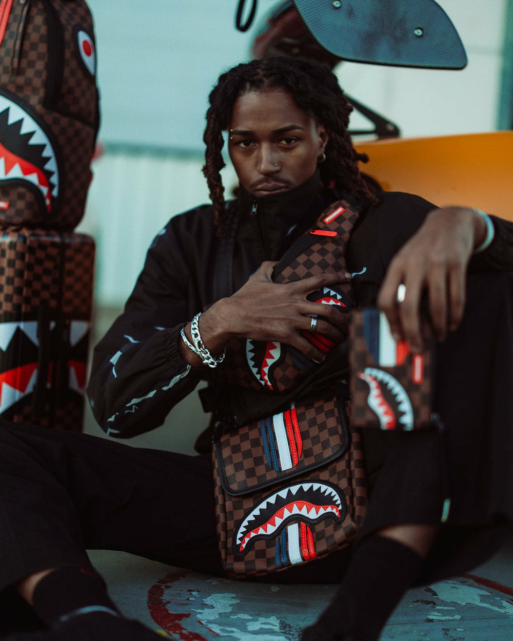 SHARKS IN PARIS GT MESSENGER SLING BAG | Sprayground Savings