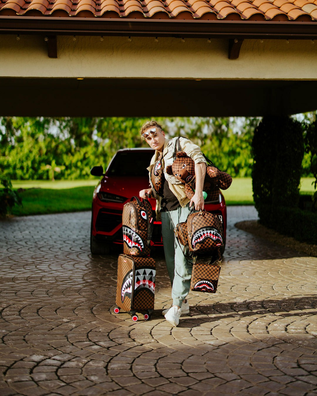 LENTICULAR EFFECTS MESSENGER SLING | Sprayground On Sale