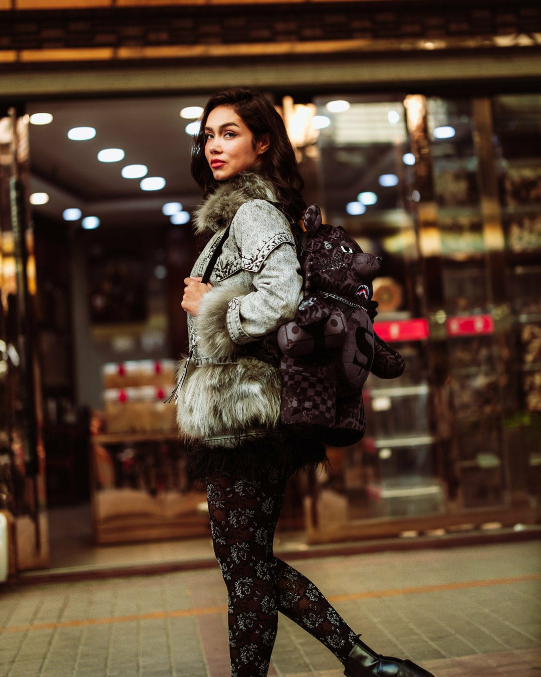 4AM MONEY WING BEAR BACKPACK | Sprayground Limited Offer