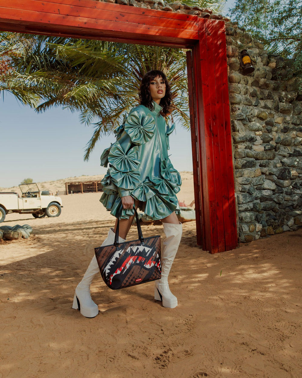 SHARKS IN PARIS NIGHT DRIFT TOTE | Sprayground Savings