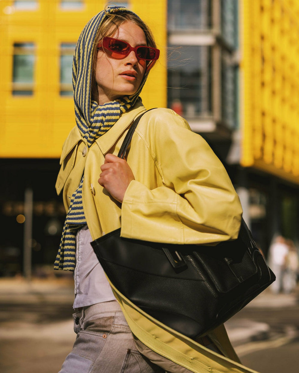 LONDON FASHION WEEK RED CARPET READY TOTE | Sprayground Special Offer