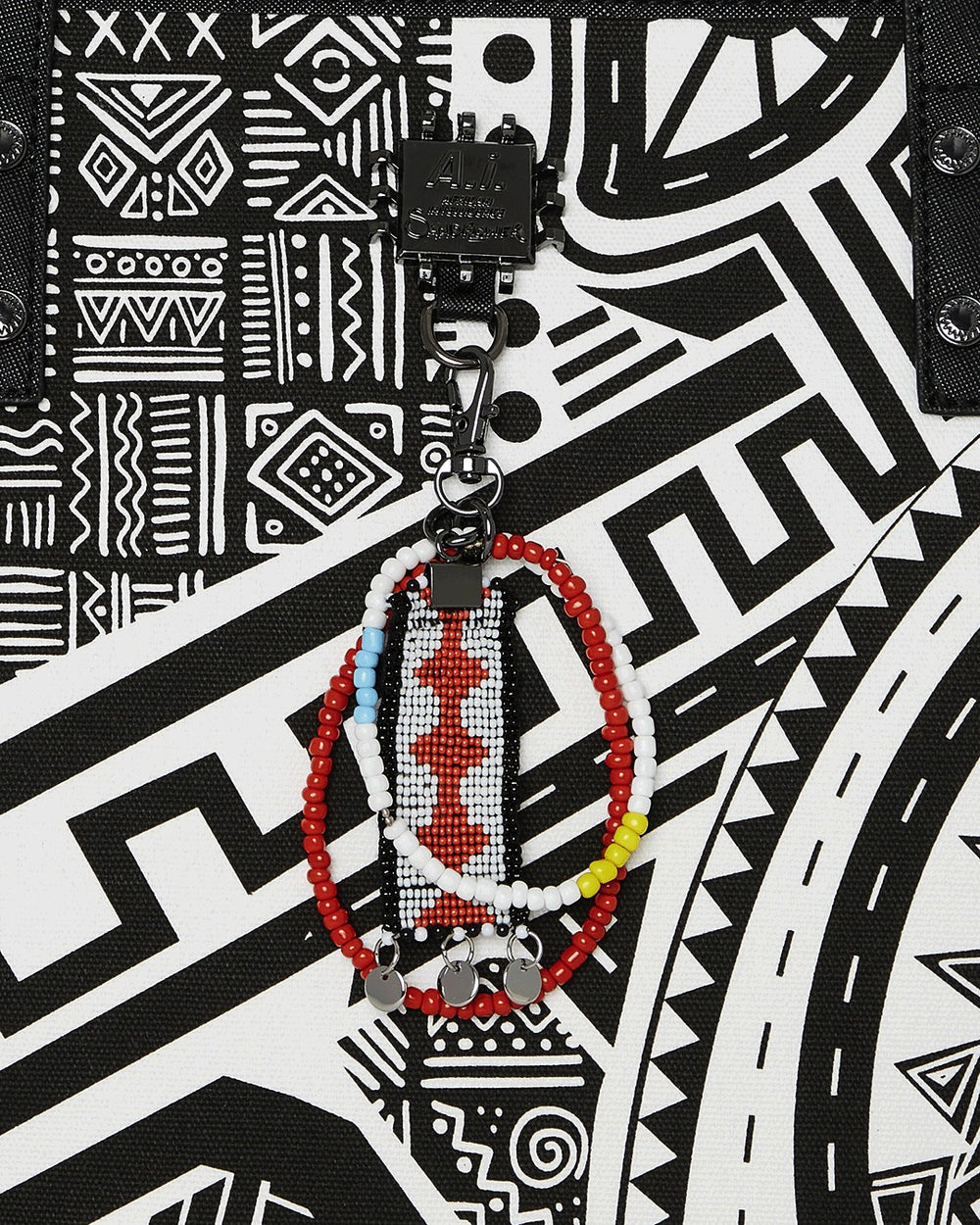 A.I. AFRICAN INTELLIGENCE THE SKYHAWK WING TOTE - SANDFLOWER COLLAB | Sprayground Outlets