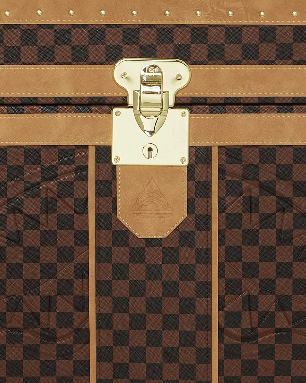 HENNYVILLE SHARKS IN PARIS TRUNK | Sprayground Hot Deal