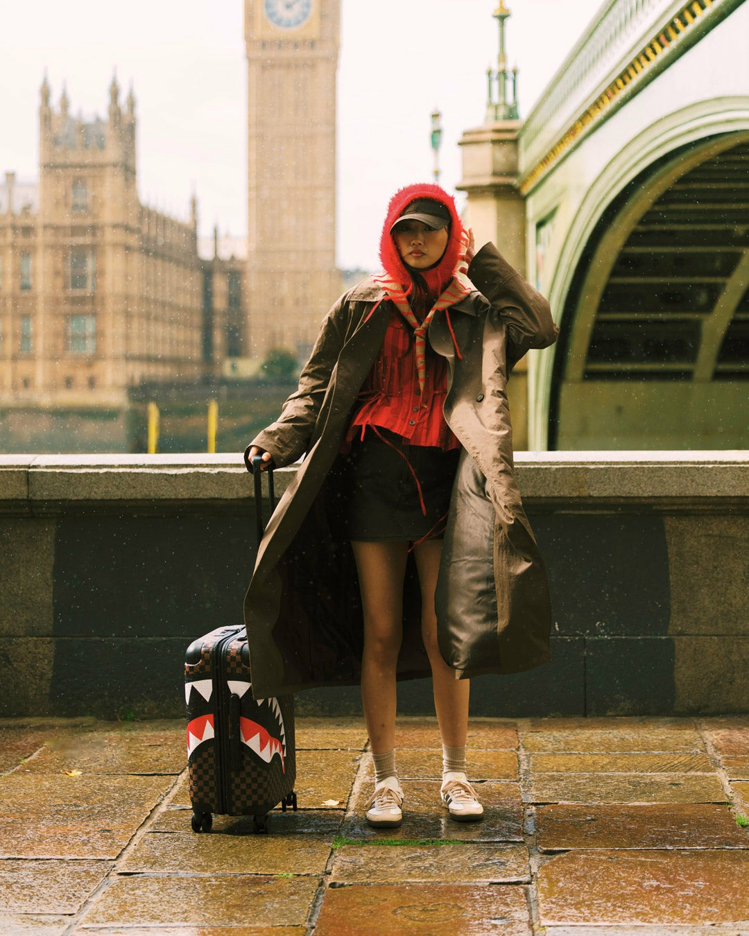 THE PRIVATE JET SHARK CLUB CARRY-ON LUGGAGE | Sprayground Special Offer