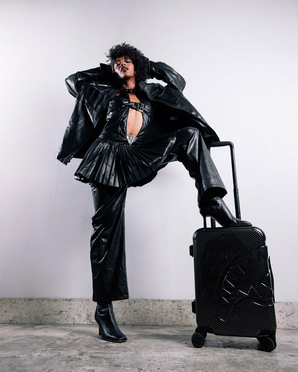 NIGHTFALL SHARKITECTURE CARRY-ON LUGGAGE | Sprayground Bargain