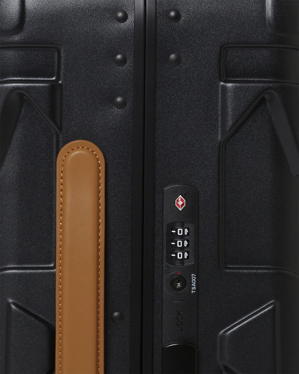 HENNY JETSTREAM SHARKITECTURE CARRY-ON LUGGAGE | Sprayground Value Deal