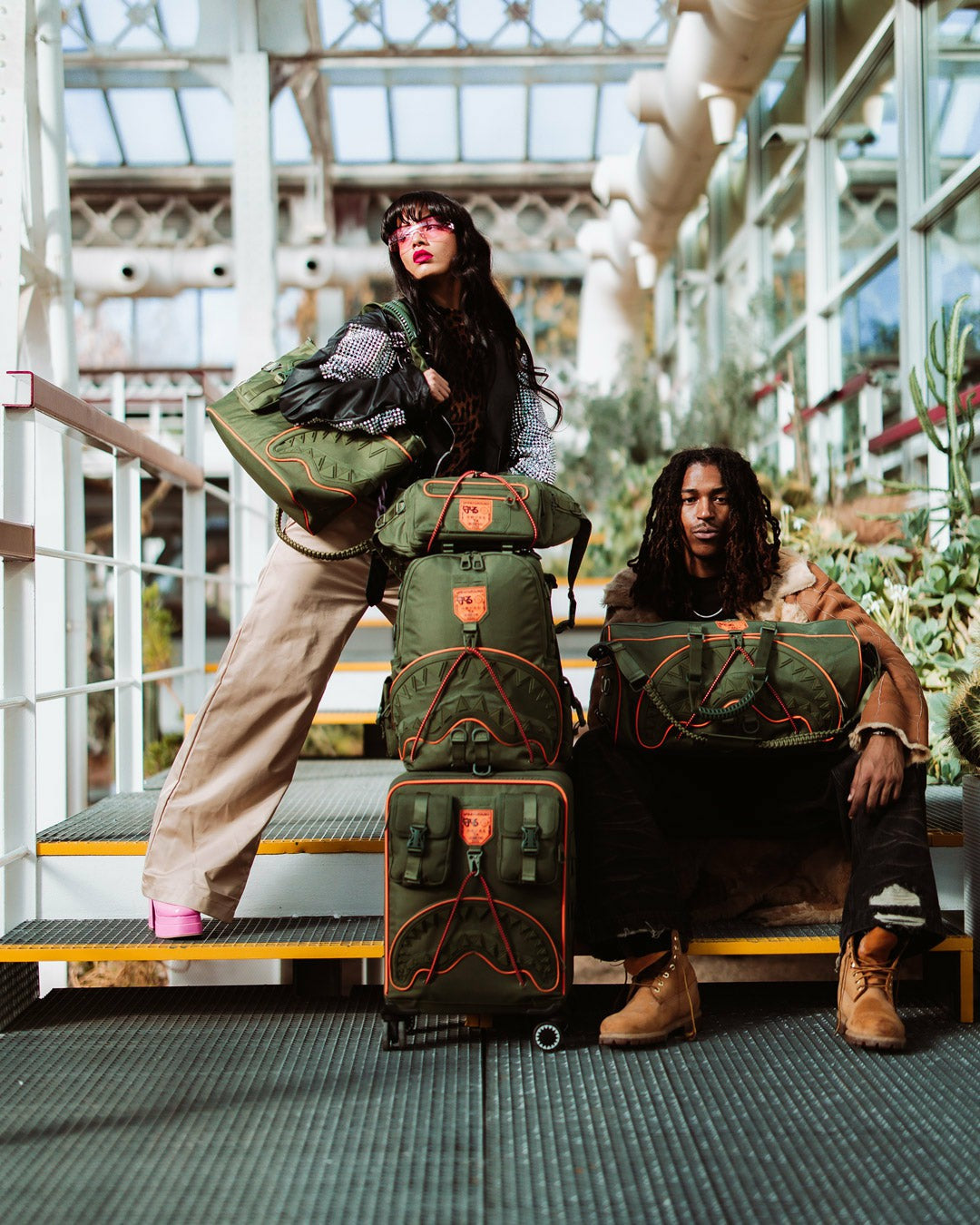 SPECIAL OPS SHARK SQUAD CARRY-ON LUGGAGE | Sprayground Sale