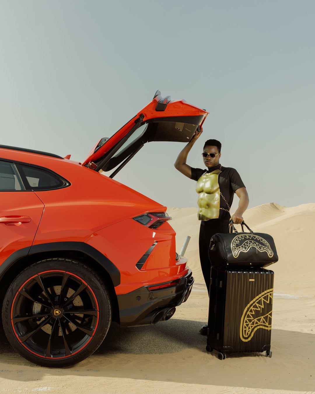 GOLD FANG FULL-SIZE LUGGAGE | Sprayground Exclusive Deal