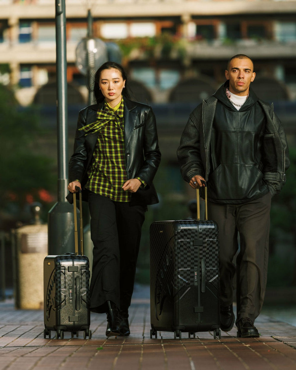 THE PHANTOM FADE FULL-SIZE LUGGAGE | Sprayground Hot Deal