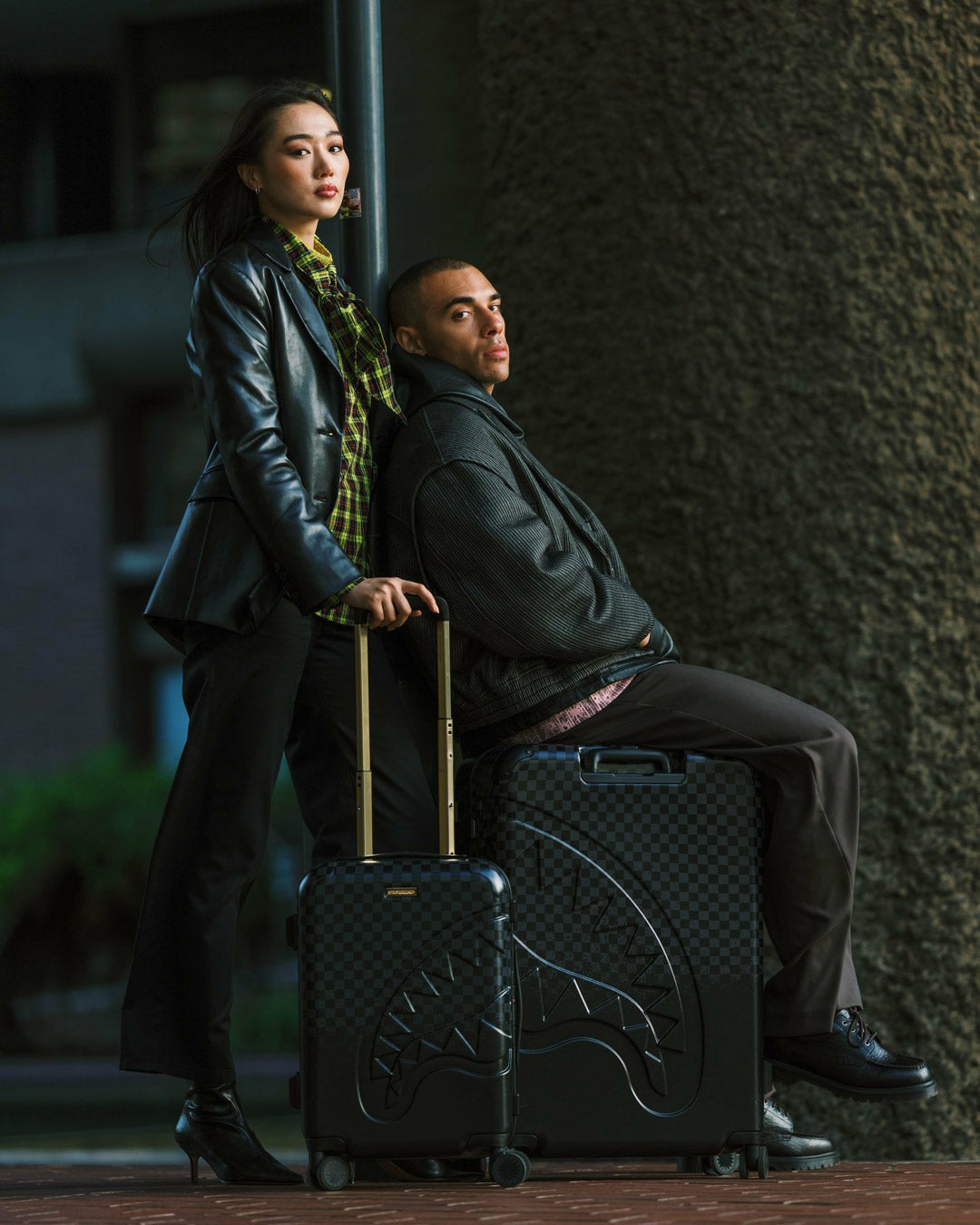 THE PHANTOM FADE FULL-SIZE LUGGAGE | Sprayground Hot Deal