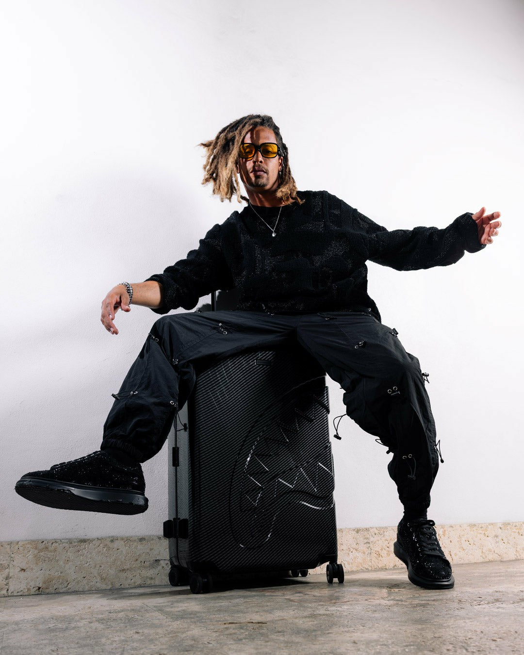 NIGHTFALL SHARKITECTURE FULL-SIZE LUGGAGE | Sprayground On Sale