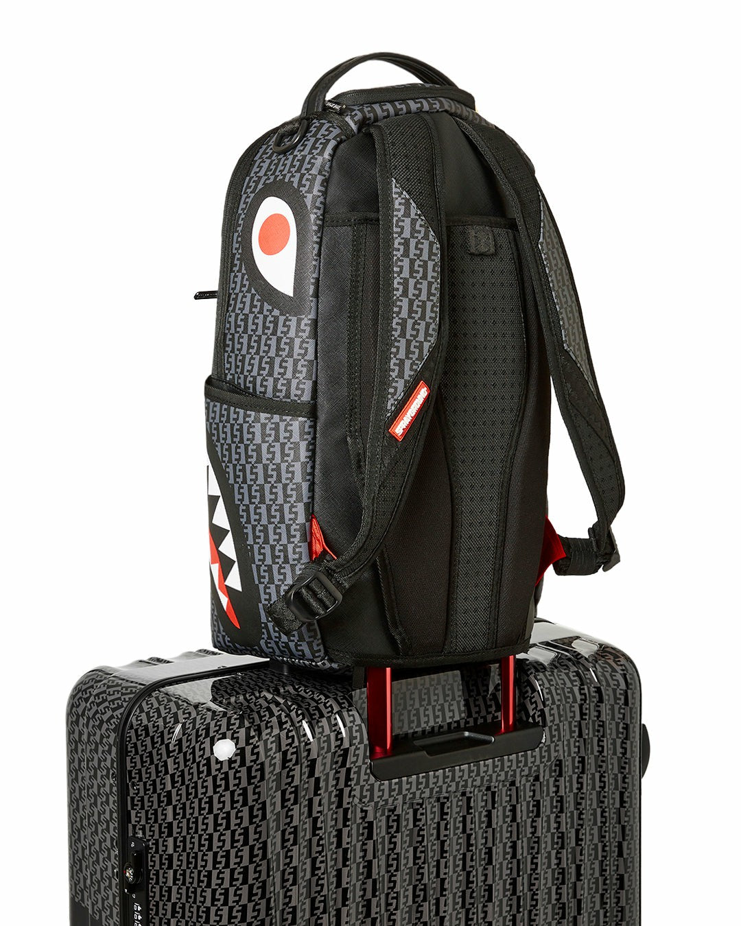 SPRAYGATTI REVV SHARKNAUTICS HARDSHELL FULL-SIZE LUGGAGE | Sprayground On Sale