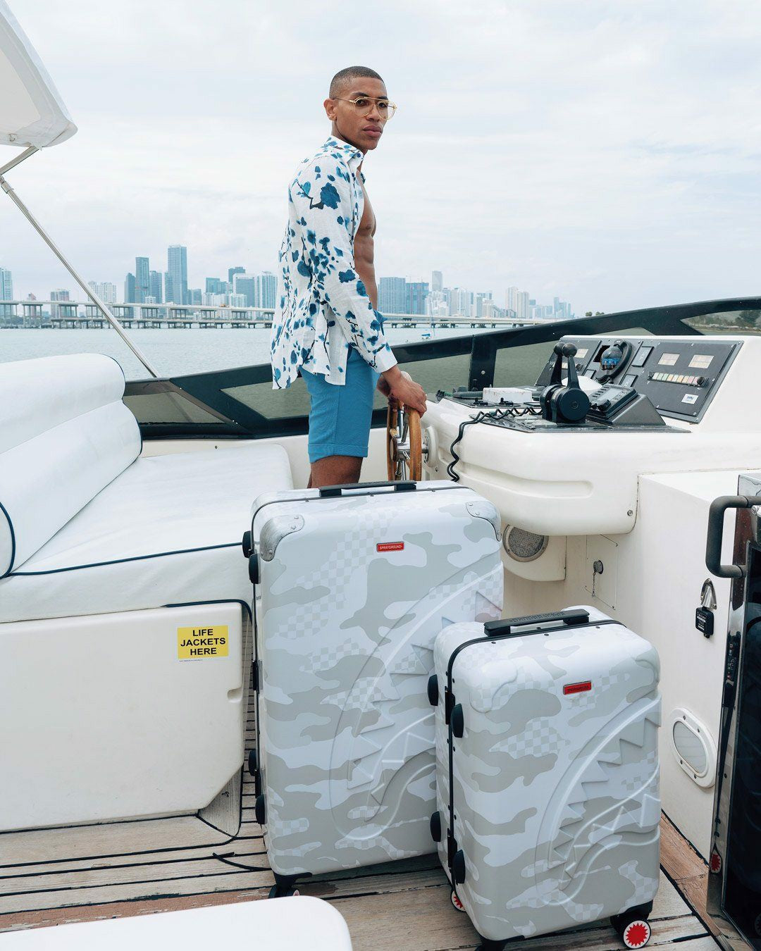 3AM LE BLANC LUGGAGE SET | Sprayground Outlets