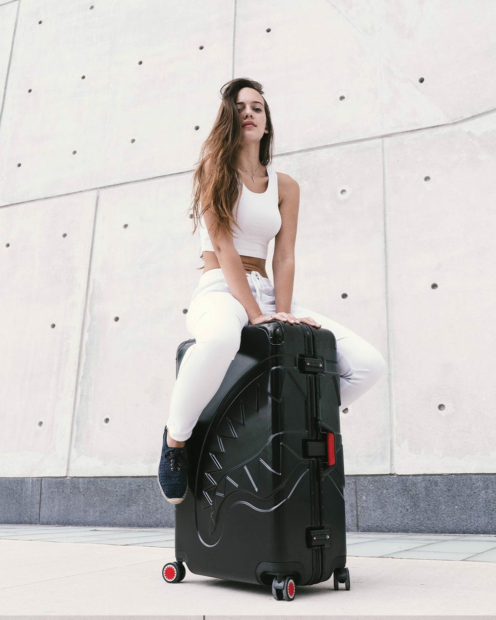 SHARKITECTURE MOLDED 2 PC LUGGAGE SET | Sprayground Hot Deal