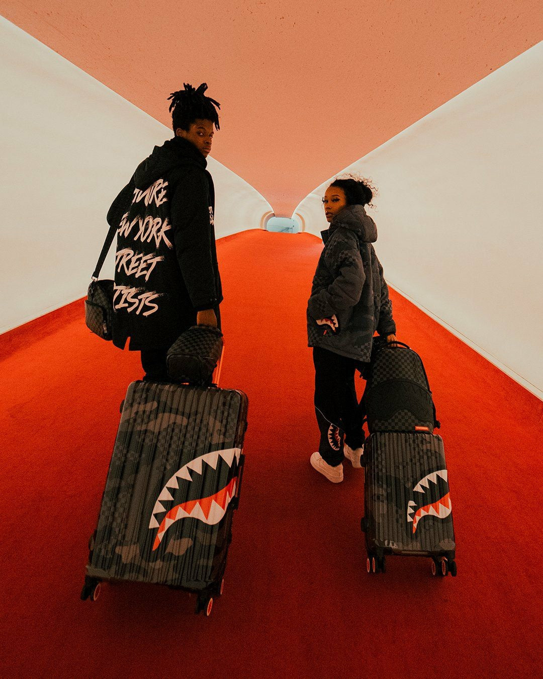 3AM SHARKNAUTICS 29.5” FULL-SIZE LUGGAGE | Sprayground On Sale