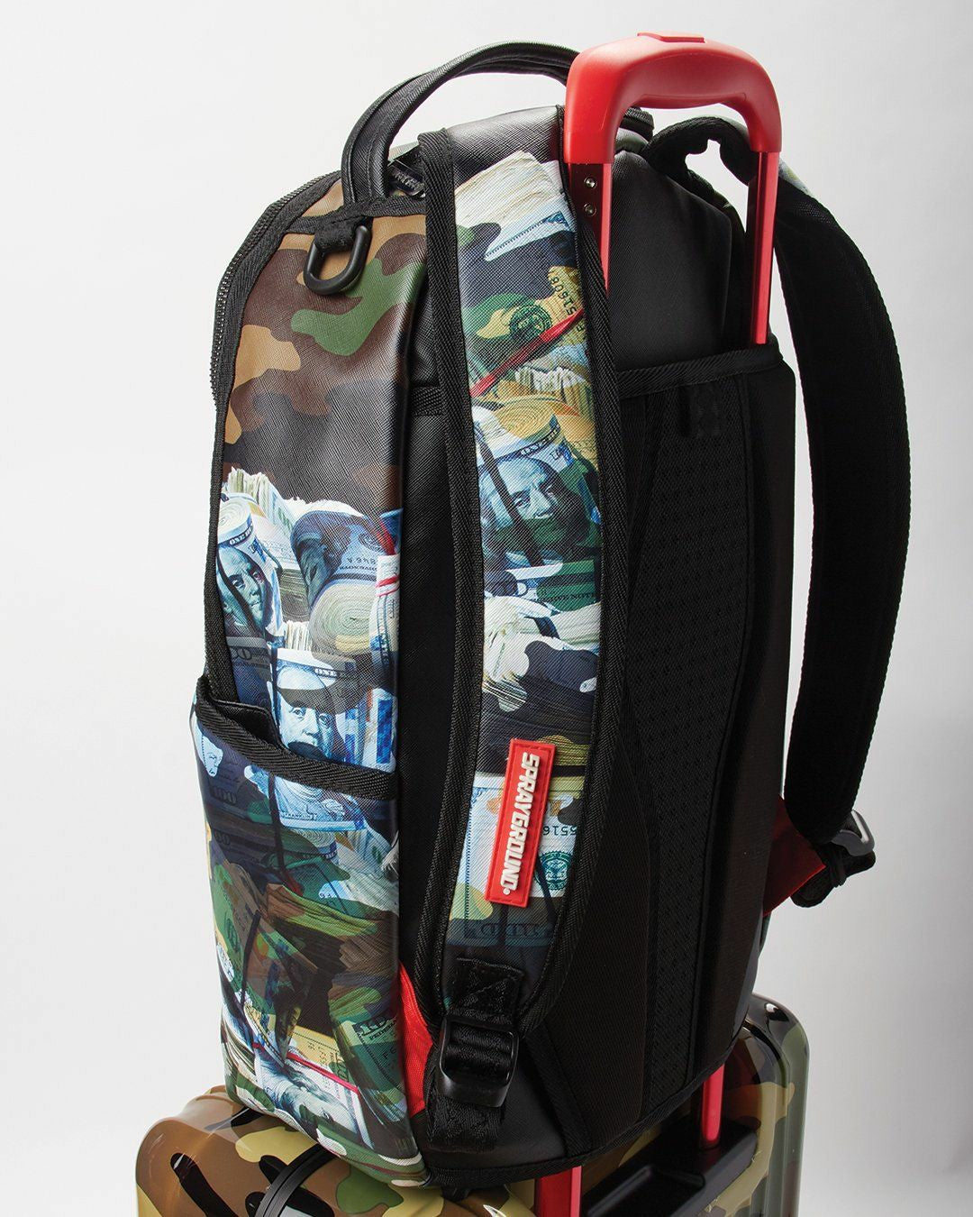 SHARKNAUTICS (CAMO) 29.5” FULL-SIZE LUGGAGE | Sprayground Savings