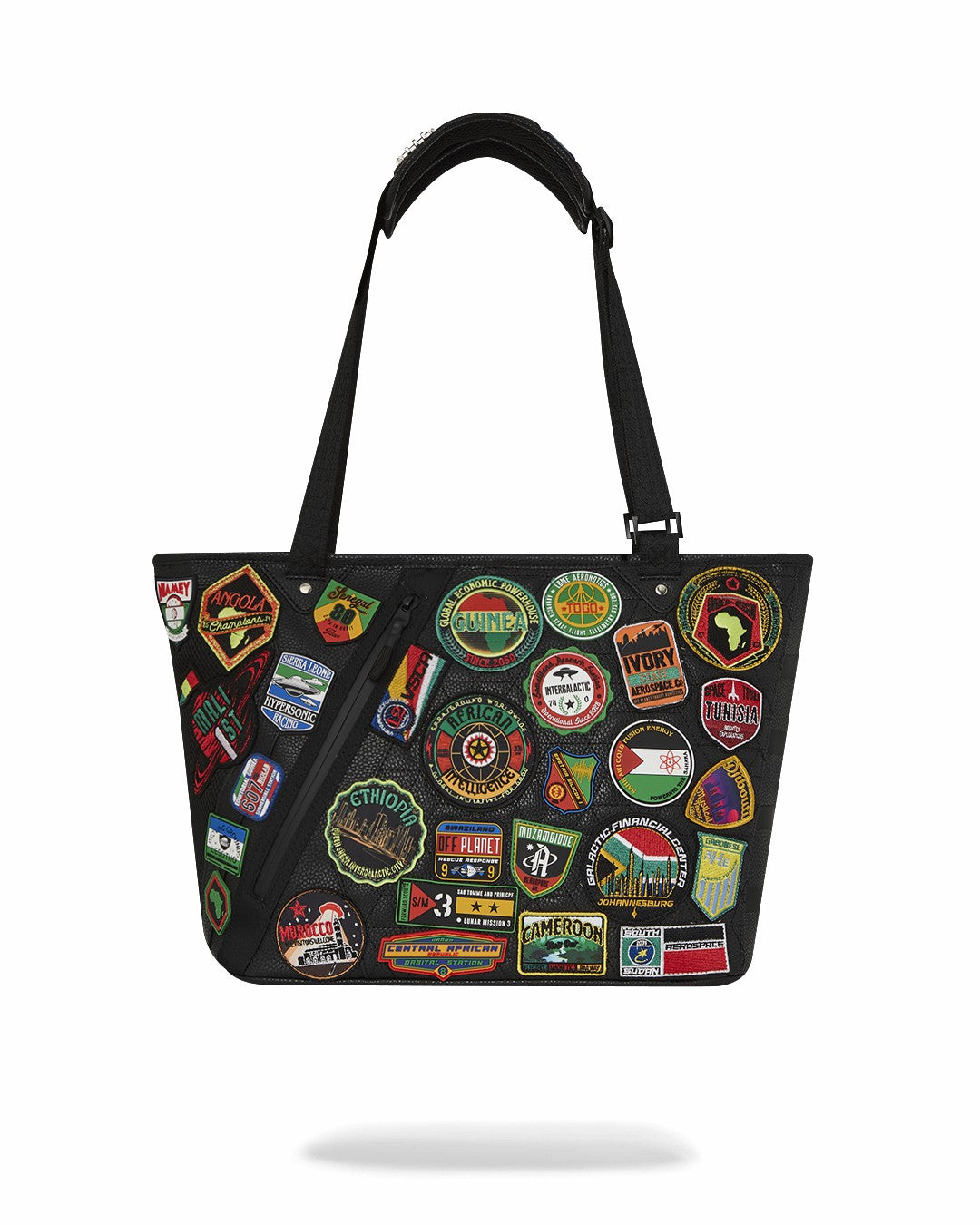 A.I. THE 54 (PATCHES OF AFRICA) CARGO TOTE | Sprayground Savings