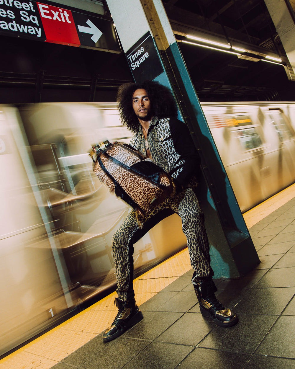 AFRICAN INTELLIGENCE 9 COURAGE LIVES ON BACKPACK - SANDFLOWER COLLAB | Sprayground Outlets