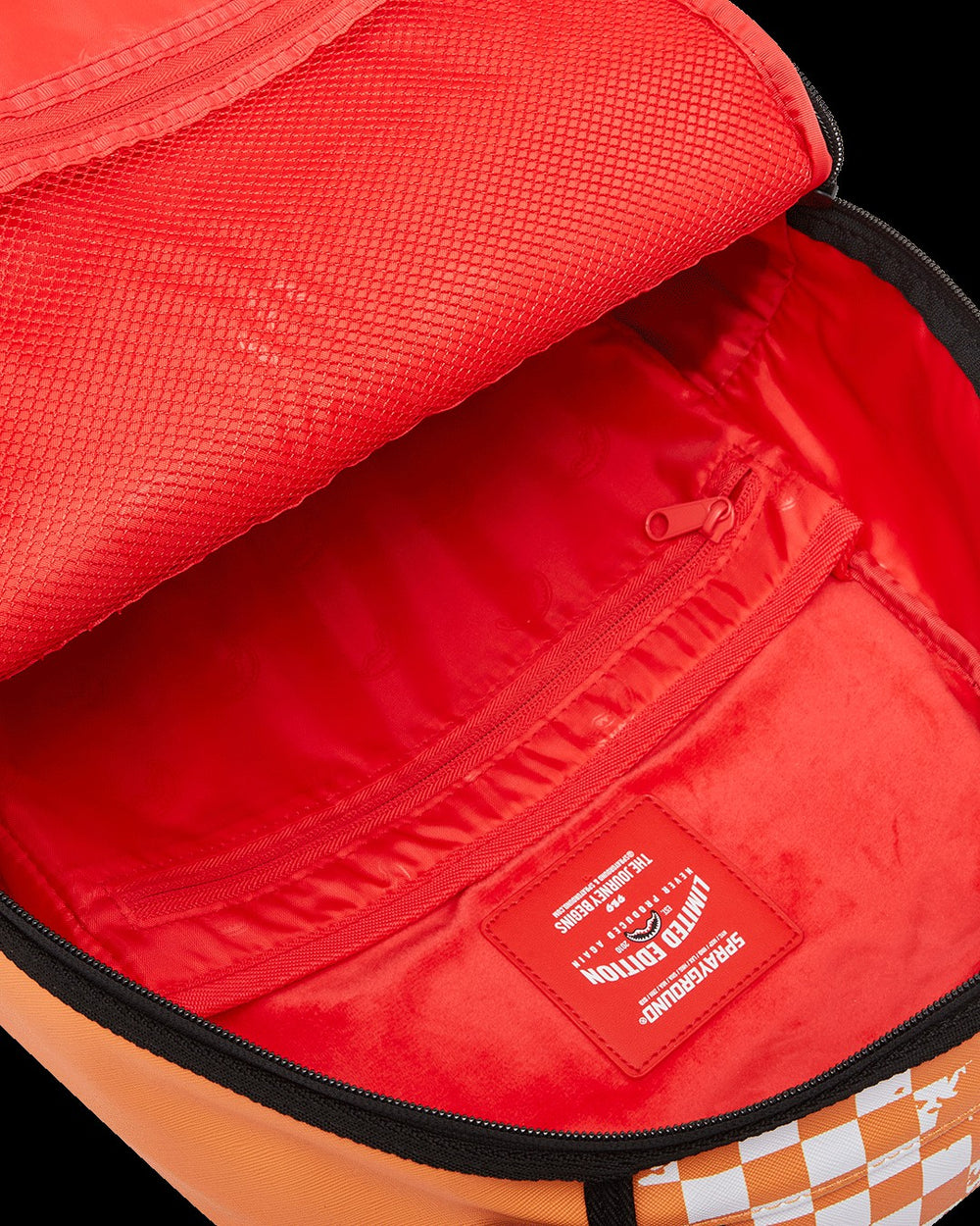 BLEACH: THOUSAND-YEAR BLOOD WAR ICHIGO CHECKER DLXV BACKPACK | Sprayground Limited Offer
