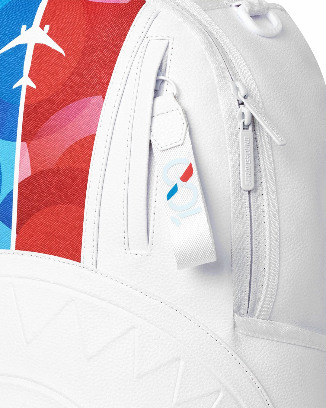 AMERICAN AIRLINES MAXIMUM ALTITUDE BACKPACK (WHITE) | Sprayground Outlets