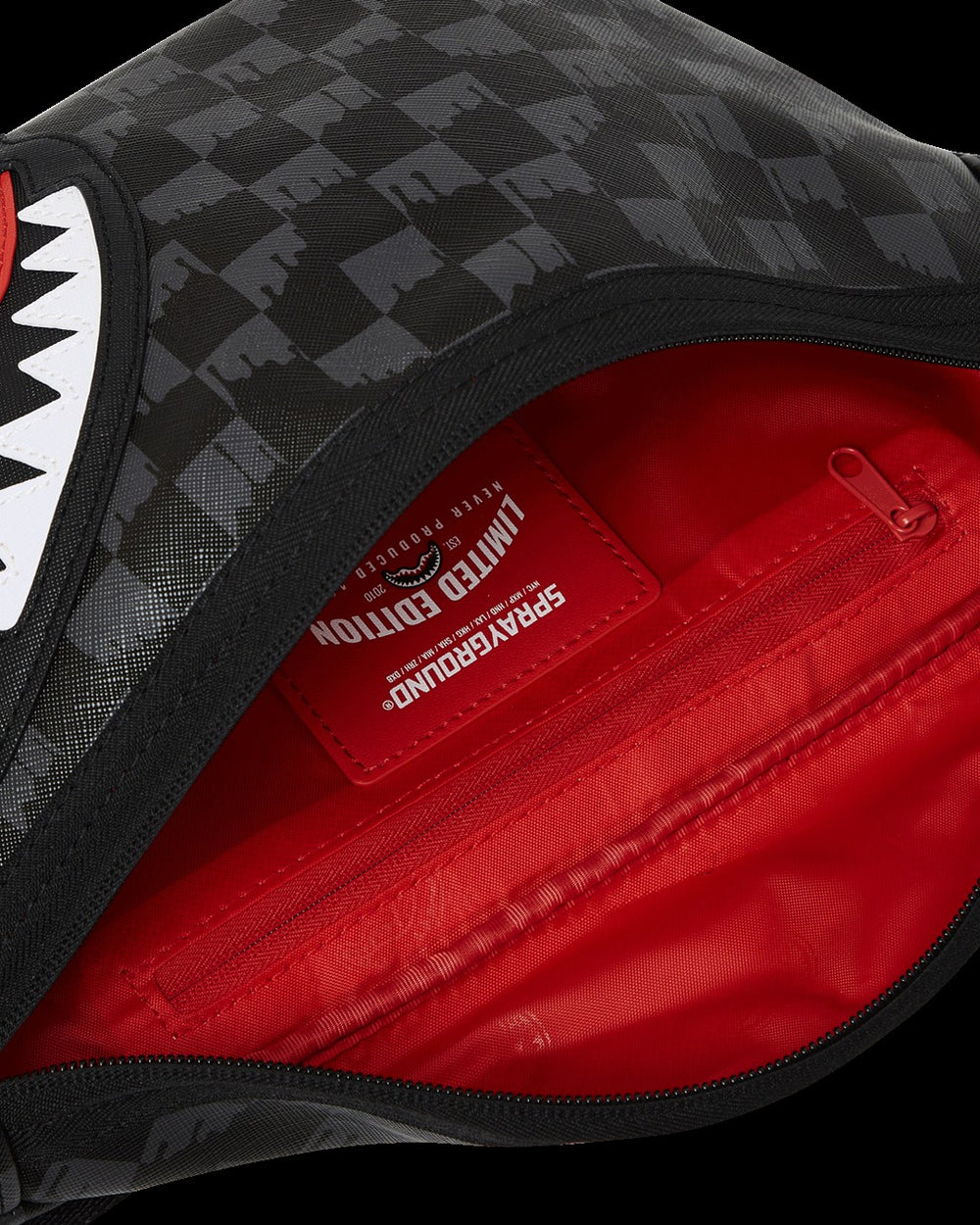 SHARKS IN PARIS THUNDERDRIP SAVVY CROSSBODY | Sprayground Value Deal
